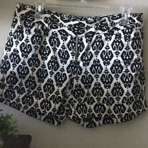 WHBM White House Black Market Ikat Black & White Cuffed Shorts.